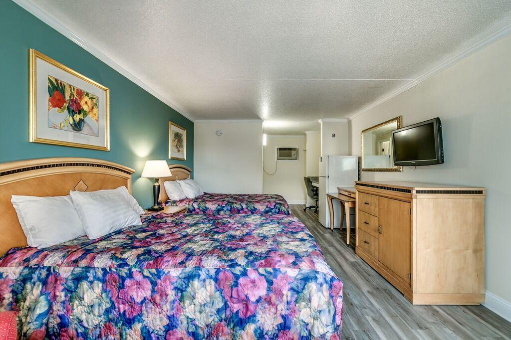 Sea Hawk Oceanfront Motel Myrtle Beach Bagian luar foto