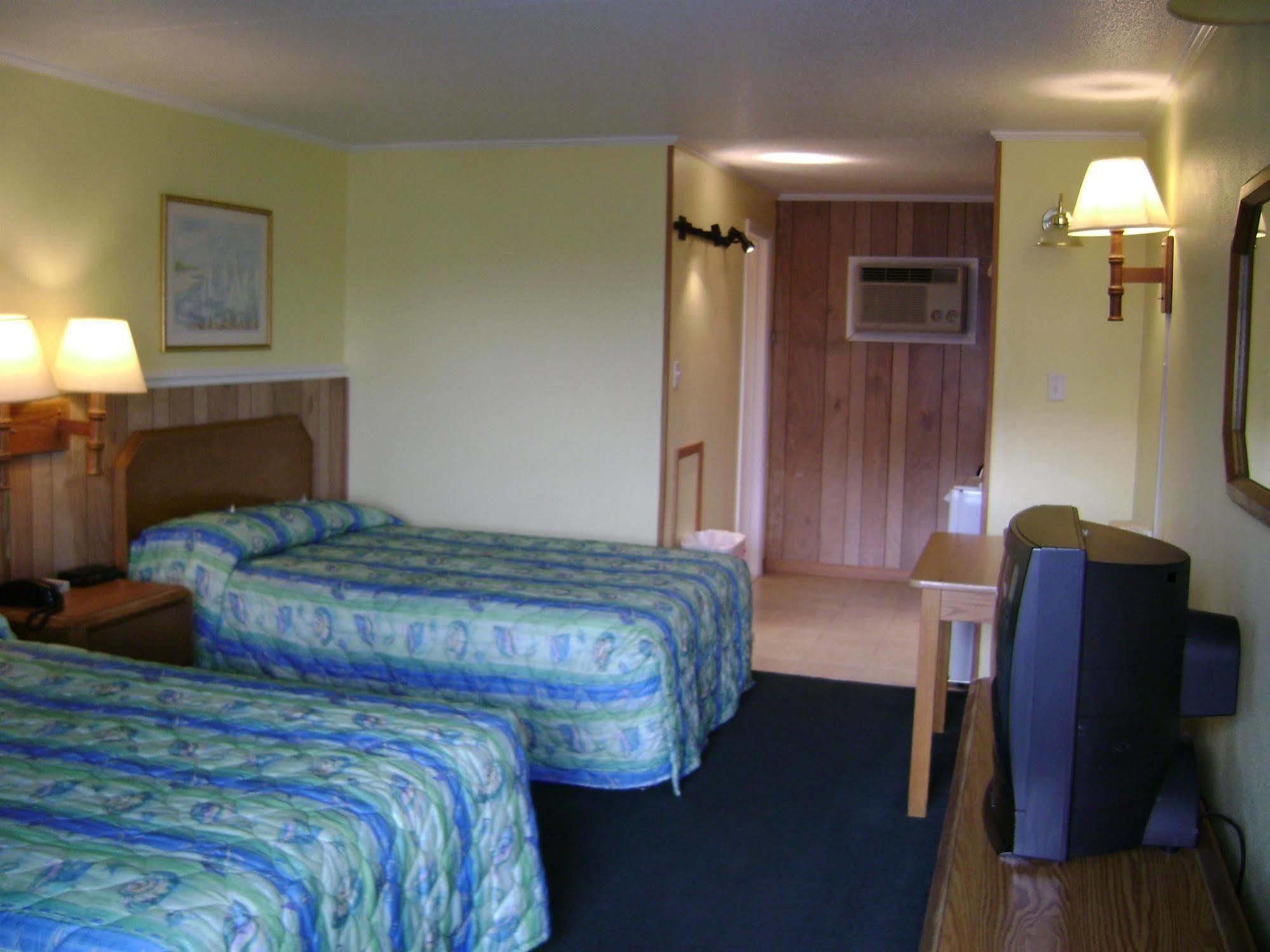Sea Hawk Oceanfront Motel Myrtle Beach Bagian luar foto