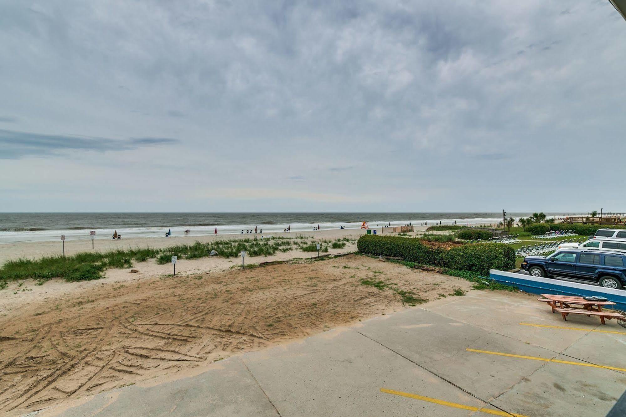 Sea Hawk Oceanfront Motel Myrtle Beach Bagian luar foto