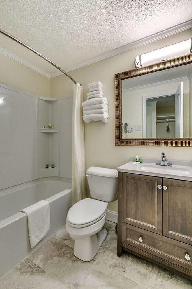 Sea Hawk Oceanfront Motel Myrtle Beach Bagian luar foto
